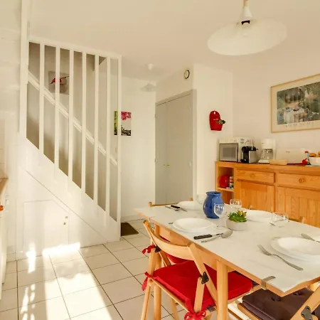 Duplex T2 Pour 6 Pers Avec Terrasse Exposee Sud, Parking, Proche Stations De Ski A - Fr-1-402-5 *
