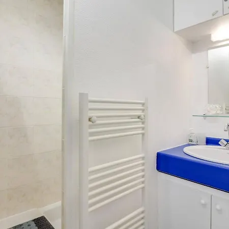 Duplex T2 Pour 6 Pers Avec Terrasse Exposee Sud, Parking, Proche Stations De Ski A - Fr-1-402-5 Apartman